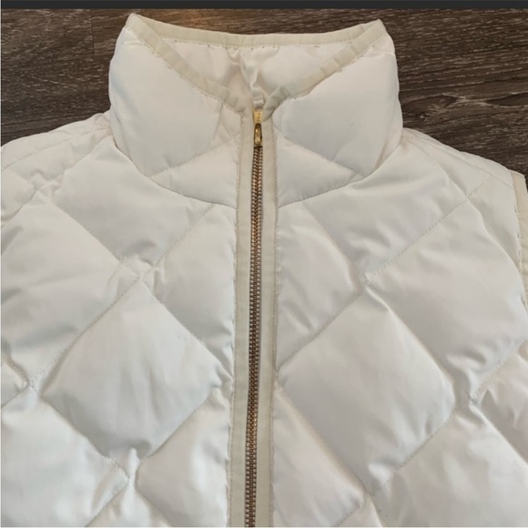 J. Crew Down Quilted Winter Vest. Size XS - Picture 6 of 10